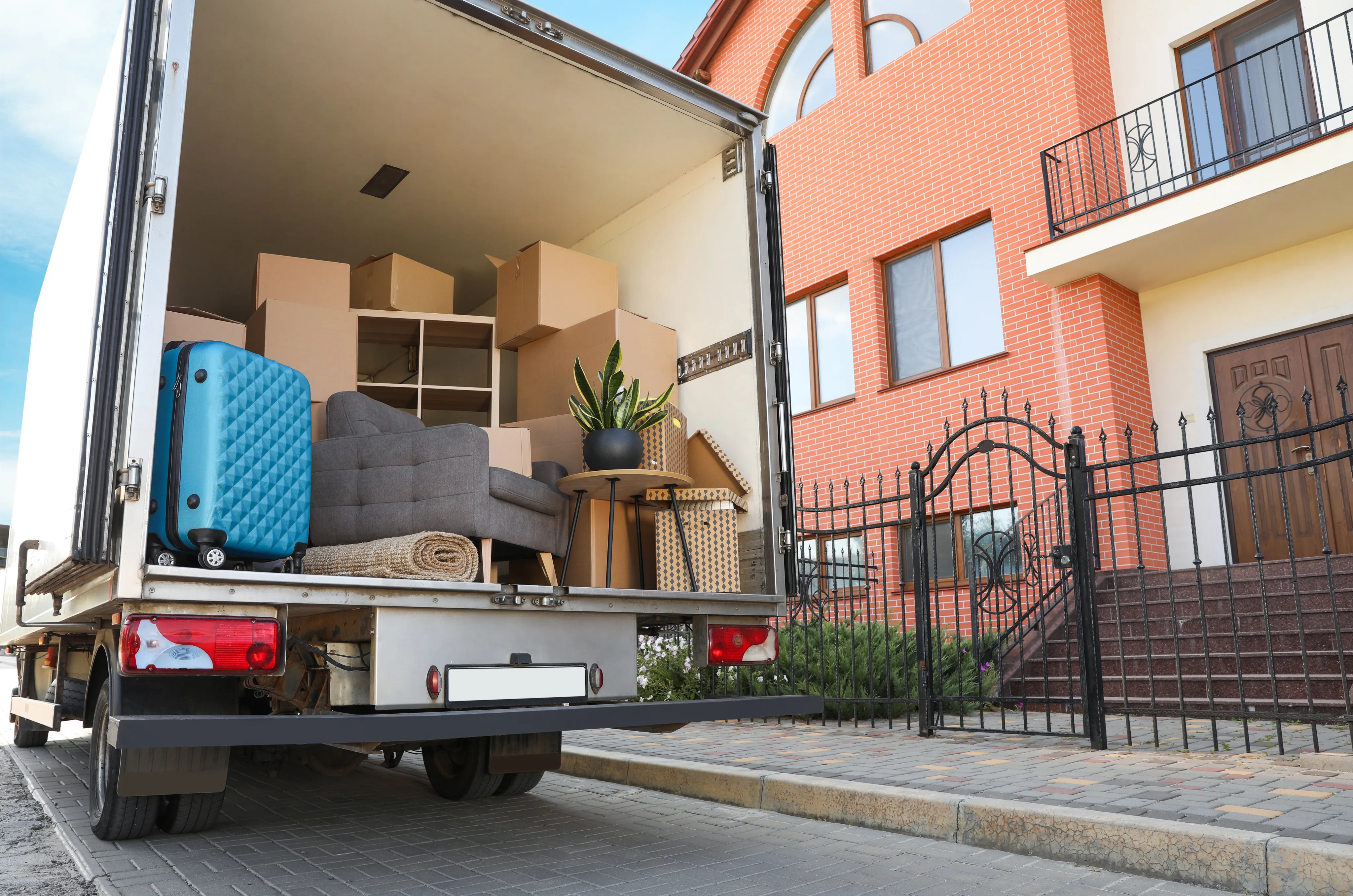 Home Relocation unloading